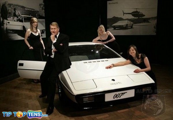 Lotus Esprit Top 10 Most Unique and Awesome James Bond Gadgets