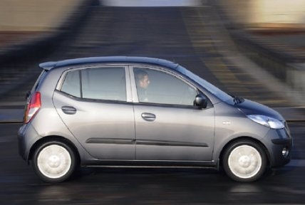 hyundai i10 10 Most Affordable Cars in UK   2011