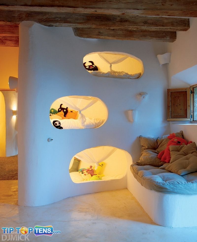 1 7 10 Photos Of The Awesome Cave House in Mallorca   Spain