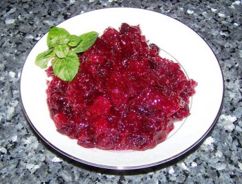 9. Cranberry Sauce e1319717258617 Top 10 Thanksgiving Day Dishes