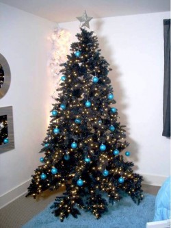 6. Black Christmas tree e1321001449698 Top 10 Christmas Tree Deorating Ideas