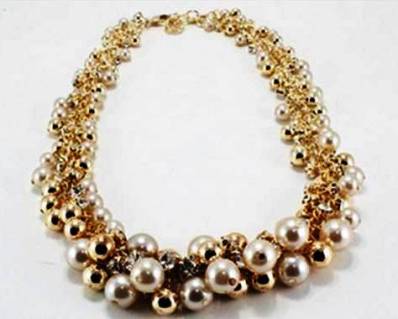 3. Gold Pearl Baubles Necklace 10 Stylish Gifts For Women Under $100